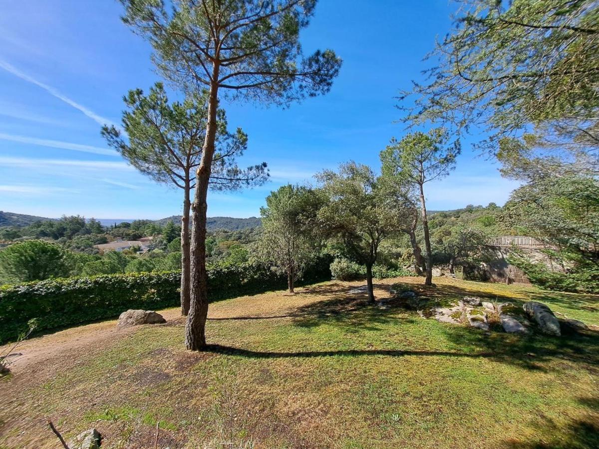 Chalet Con Piscina En Torrelodones Exterior photo