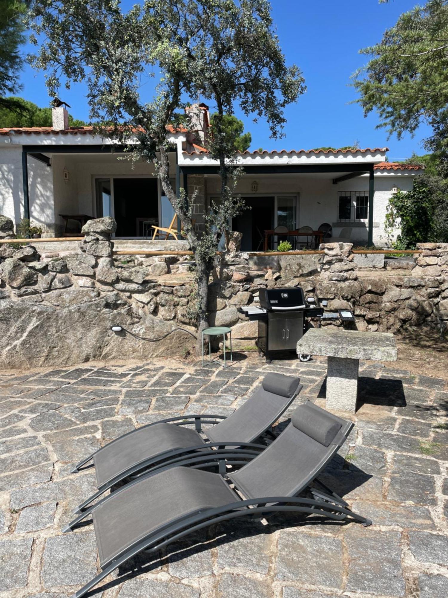 Chalet Con Piscina En Torrelodones Exterior photo