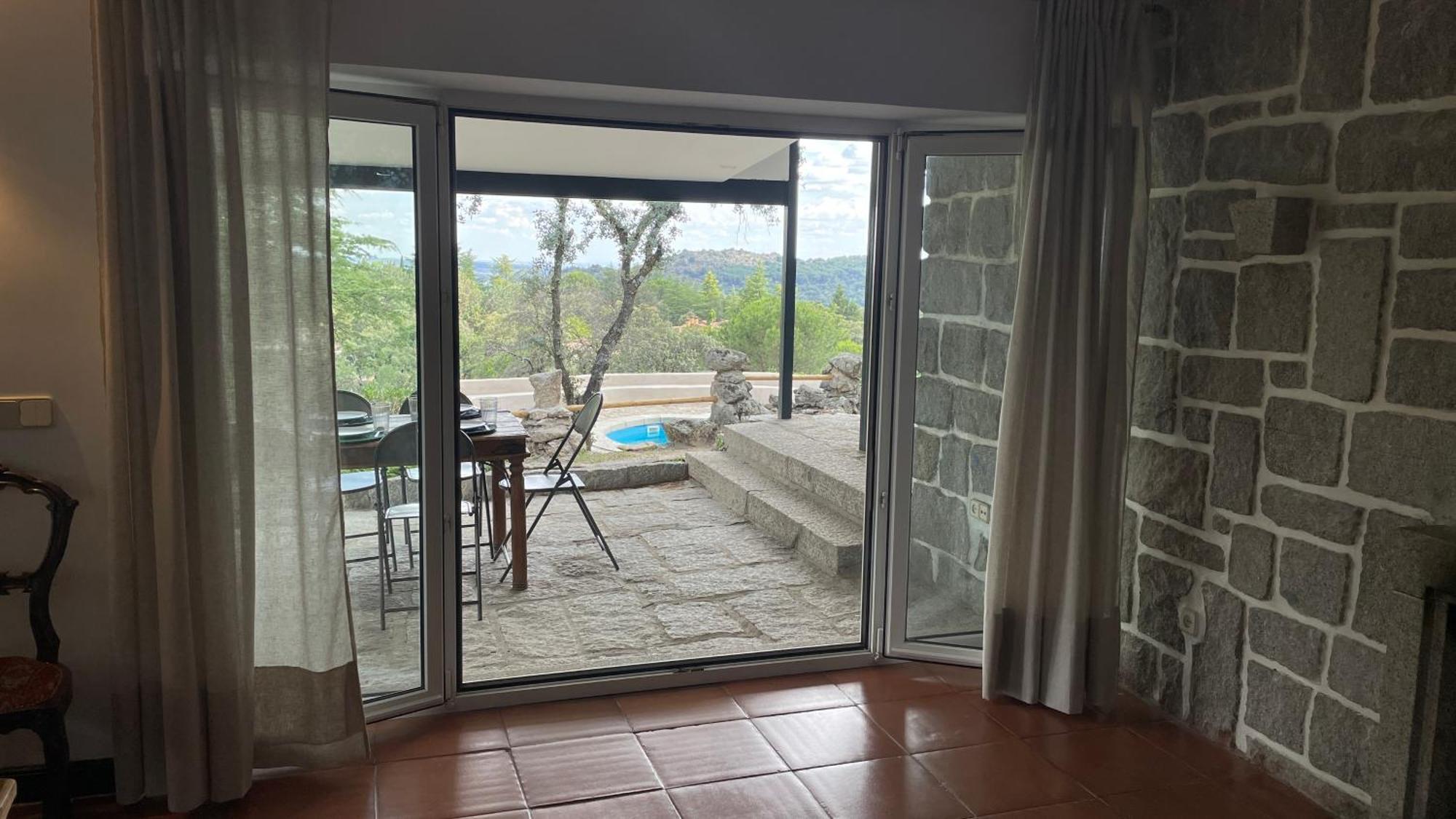 Chalet Con Piscina En Torrelodones Exterior photo