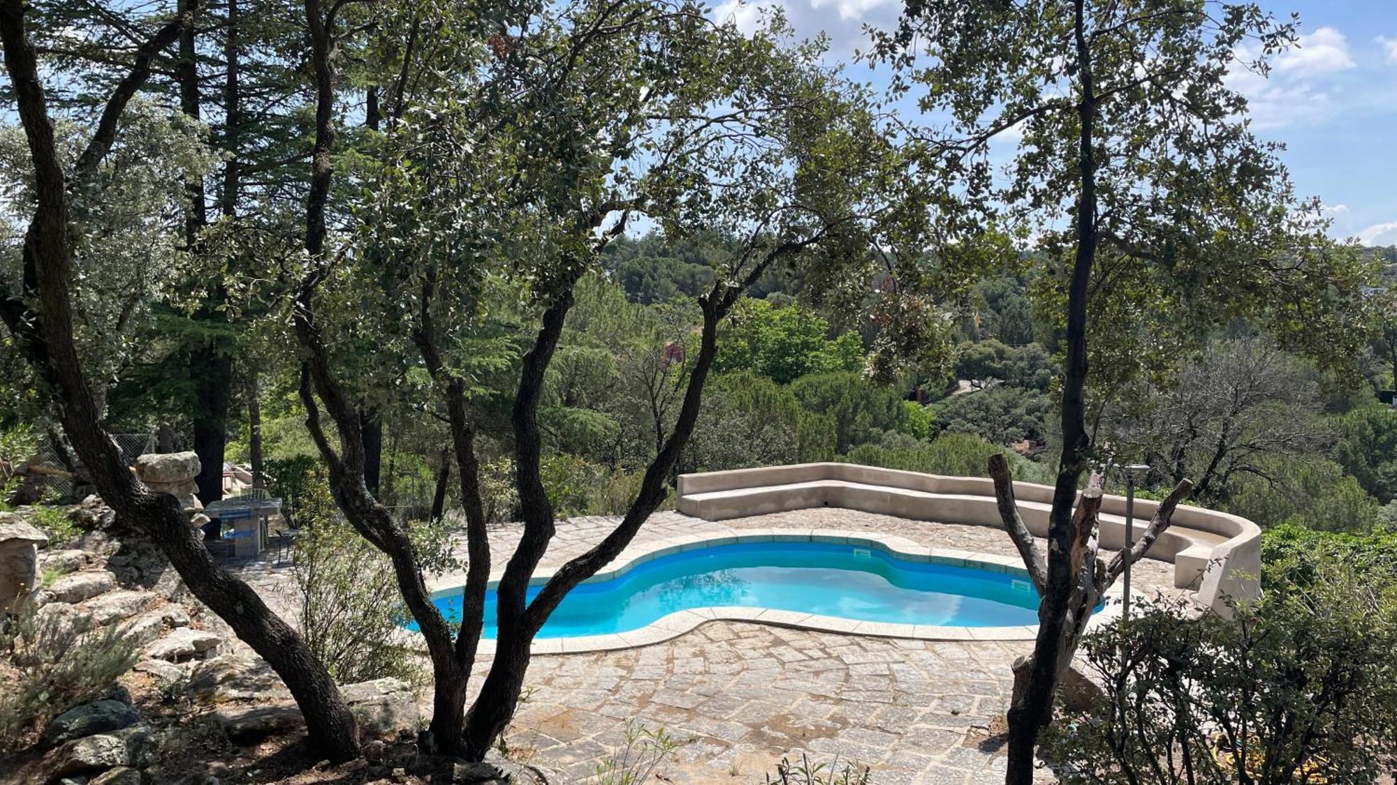 Chalet Con Piscina En Torrelodones Exterior photo
