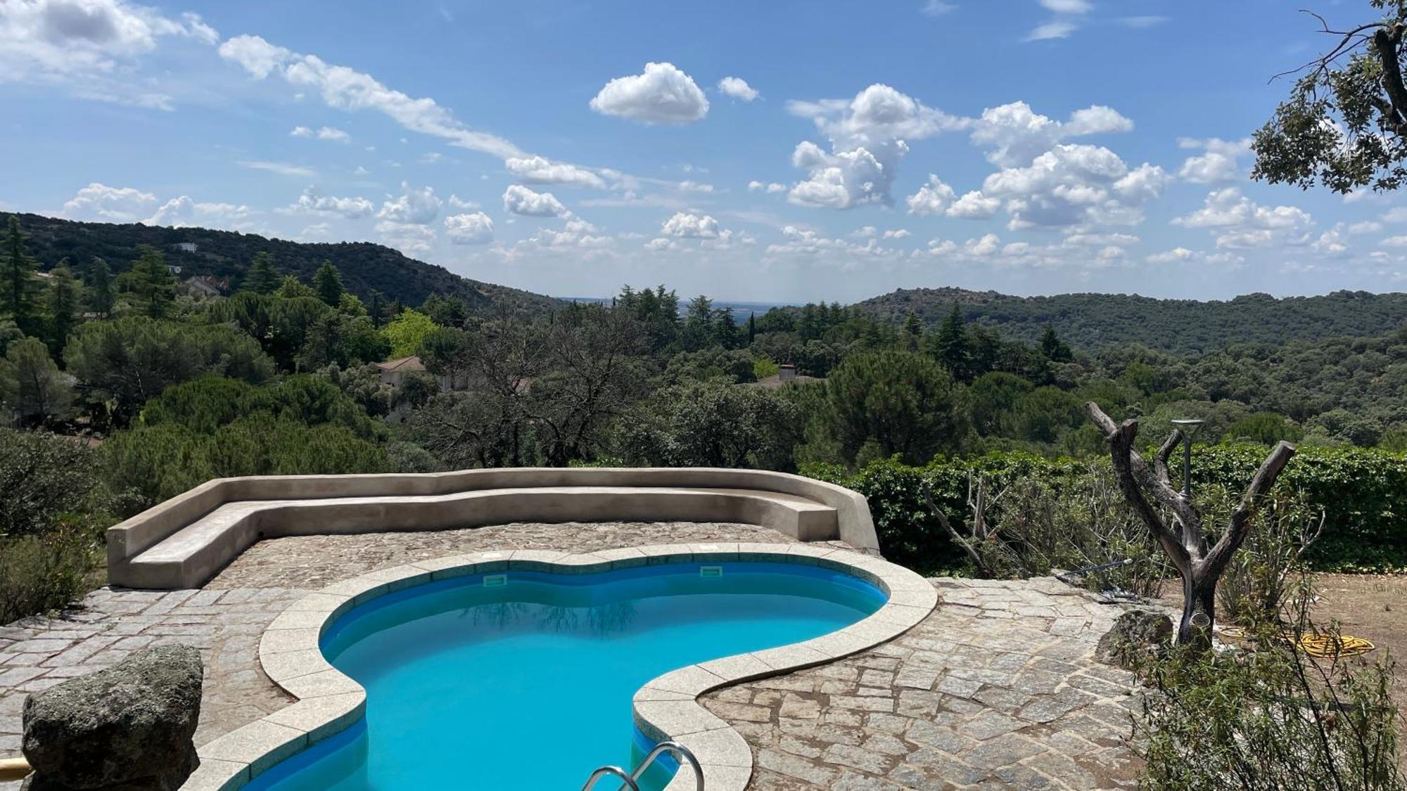 Chalet Con Piscina En Torrelodones Exterior photo